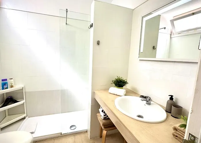 Island Village Sunset By Deihu Experiences Apartment *